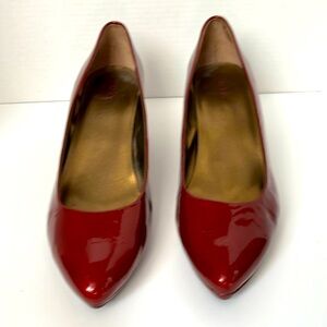 Red, Low Heel, Pump